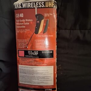AKG Acoustics GB40 Wireless UHF Guitar Transmitter Red Black